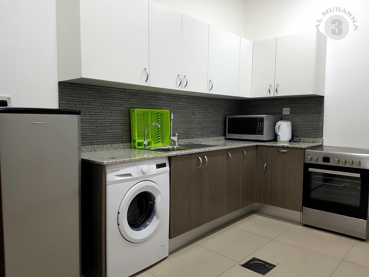 Al Muhanna Plaza Luxury Apartments Kuwait City Exterior foto